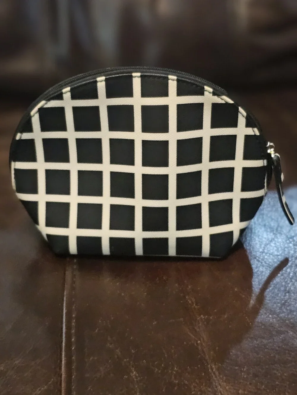 Kate Spade Millie Grove Pop Art Black & White Check Leather Cosmestic Pouch EUC